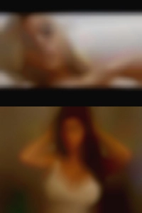 Tall thick nude woman.